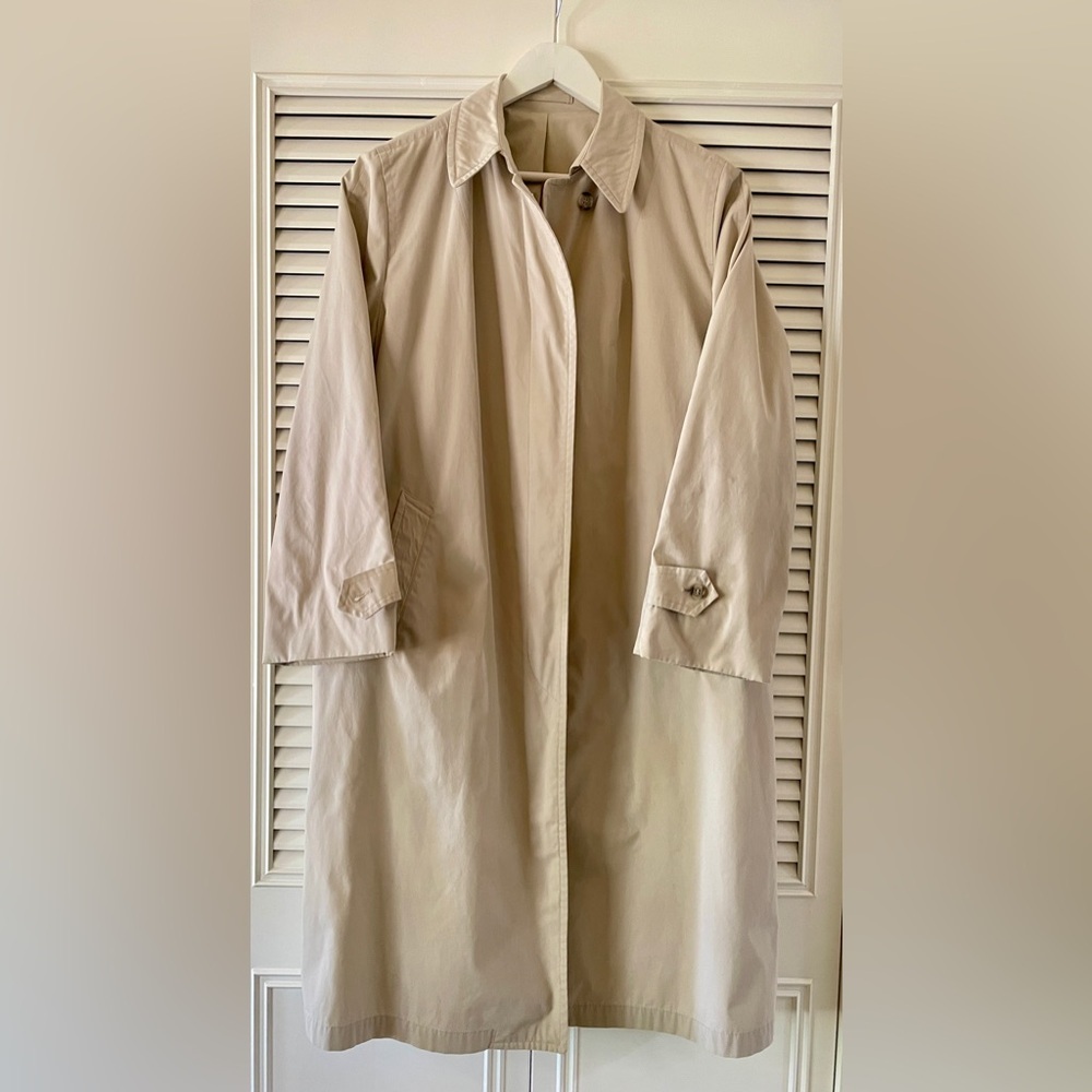 Vintage London Fog by Reeves Women’s Overcoat Khaki SZ 12 R (1970’s)